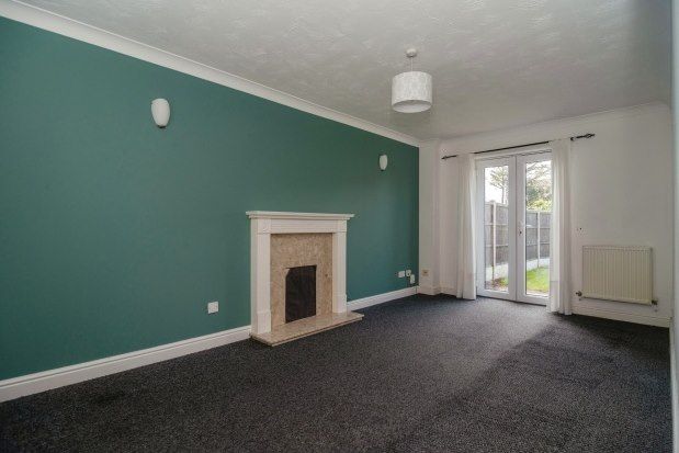 Property to rent in Mary Rose Close, Grays