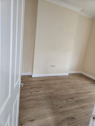 18, Second Avenue, Ashington photo 4