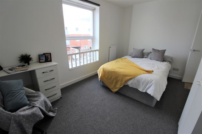 Thumbnail Room to rent in Palmerston Road, Southampton