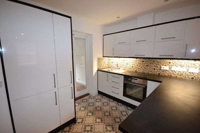 21, Dutton Street, Greenwich photo 4