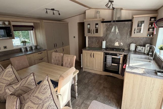 Hoburne Bashley Ltd, Bashley Caravan Park, New Milton photo 3