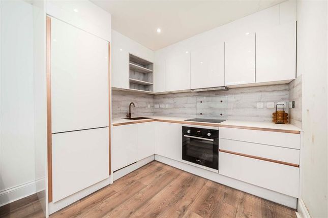 Flat 101, 5, Chicheley Street, London photo 4