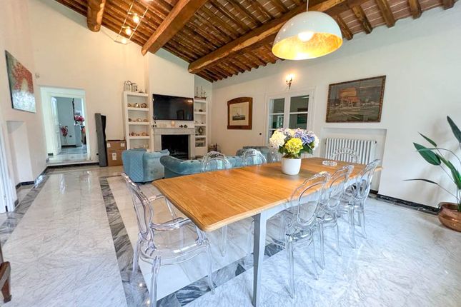 Villa for sale in Via Roma, Riparbella, Pisa, Tuscany, Italy