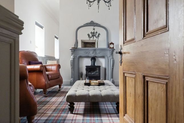 Strathearn, Carbeth House, Killearn, Glasgow photo 3