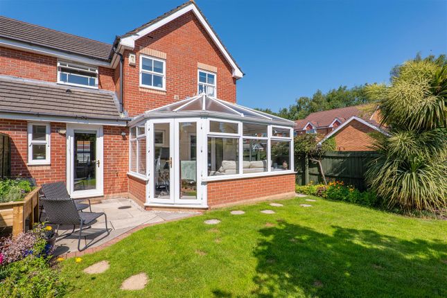 36, Belfry Close, Chorley photo 4