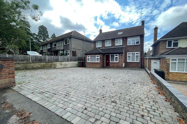 Thumbnail Detached house for sale in Church Road, Potters Bar