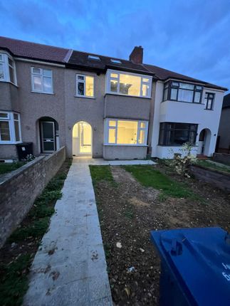 Room to rent in Hurley Road, Greenford