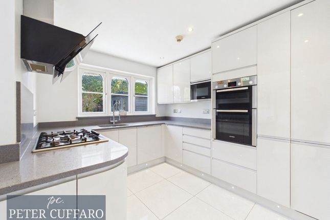 1 Meridian Way, Ware photo 3