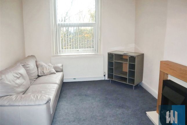 54, Ashbrow Road, Huddersfield photo 3