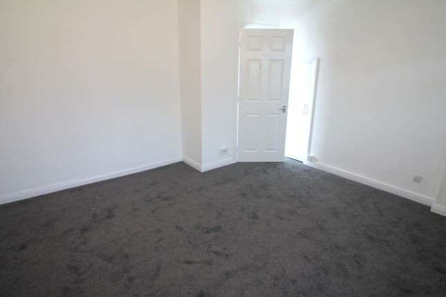 8, Newlands, Consett photo 5