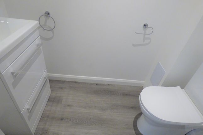 6 Monks Court, Friars Croft Lane, Wymondham photo 3