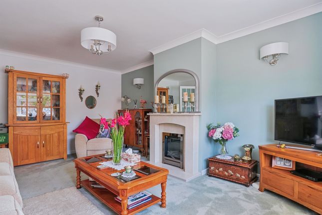 32, Tytherley Green, Bournemouth photo 4