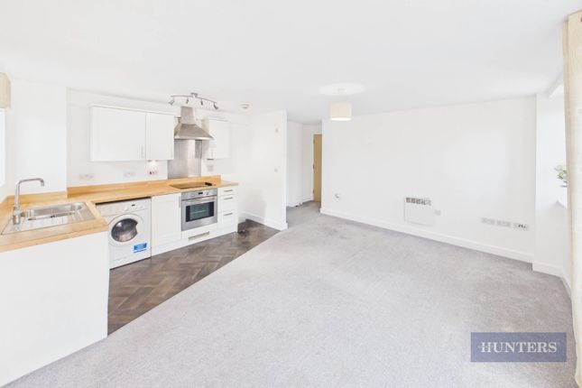 Flat 7, French Court 63, Castle Way, Southampton photo 3