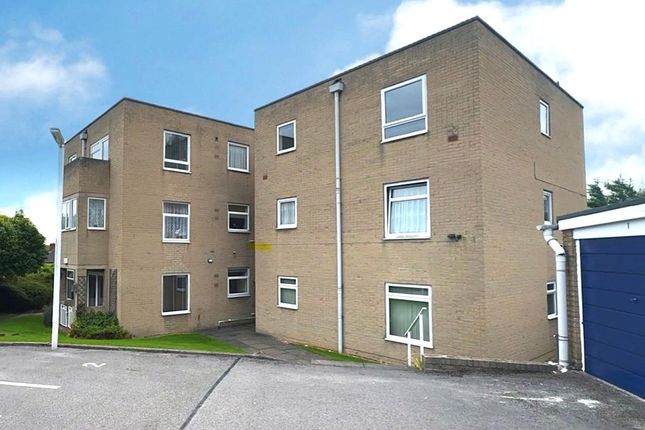 3 St. Lukes Court, Stand Road, Chesterfield photo 2