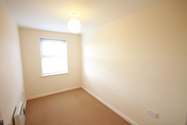 25, Alma Wood Close, Chorley photo 4