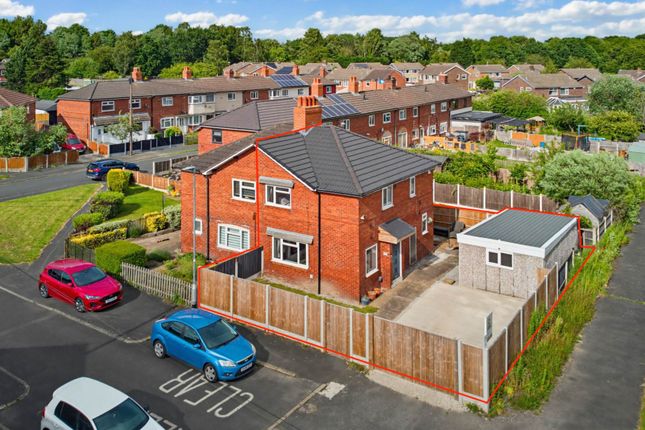 17, Blands Avenue, Castleford photo 3