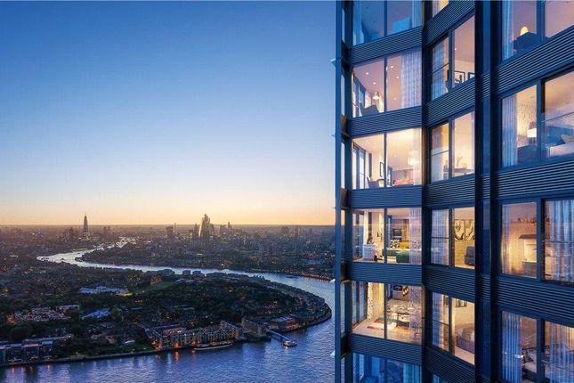 Flat for sale in Aspen At Consort Place, Canary Wharf, London