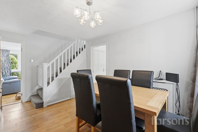 4 Tomlyns Close, Brentwood photo 4