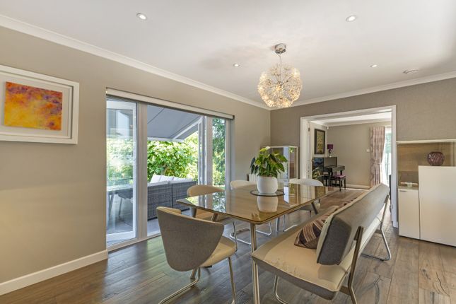 12, Cardwell Crescent, Berkshire photo 4