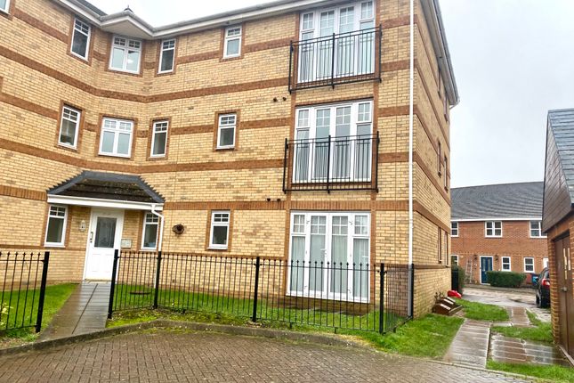Flat to rent in Benny Hill Close, Eastleigh
