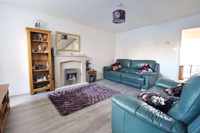 56, Deerleap Way, Braintree photo 2