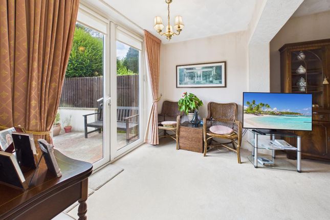 9, Birch Avenue, Reading photo 4