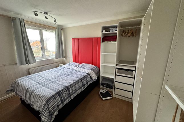 1, Robin Close (Room One), Birmingham photo 3