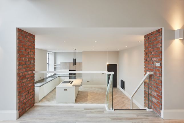 Apt 2 No 101 Bath Street Birmingham City Centre B4 2
