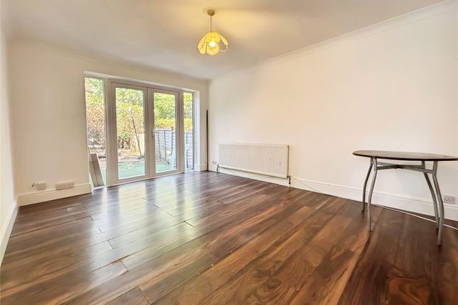4, Westerham Walk, Berkshire photo 2