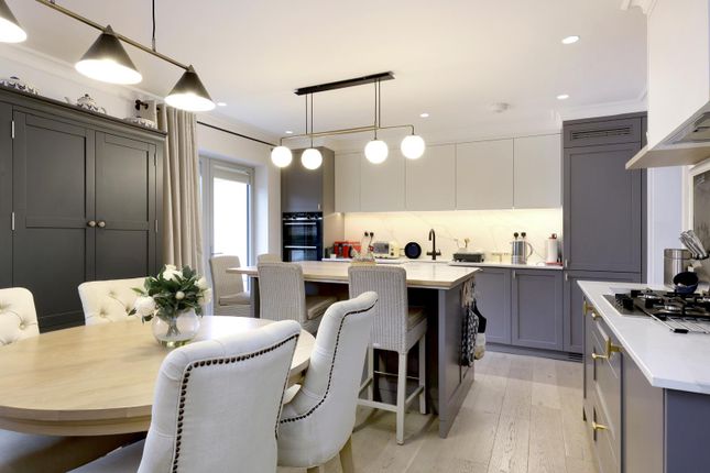 34, Dupre Crescent, Beaconsfield photo 3