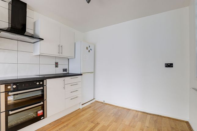 3 Walcot Court Woodside Drive, Nottingham photo 2