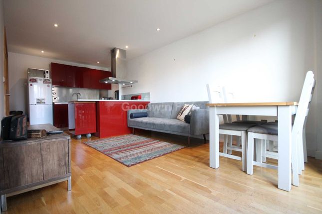 Thumbnail Flat to rent in Vantage Quay, 5 Brewer Street, Piccadilly Basin