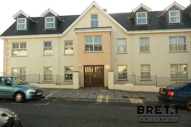 Flat to rent in 6 Fermoy House, Charles Street, Milford Haven, Pembrokeshire.