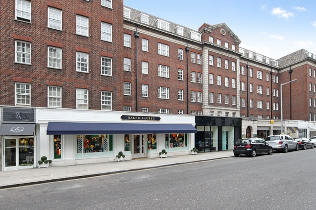 Flat to rent in 145 Fulham Road, London