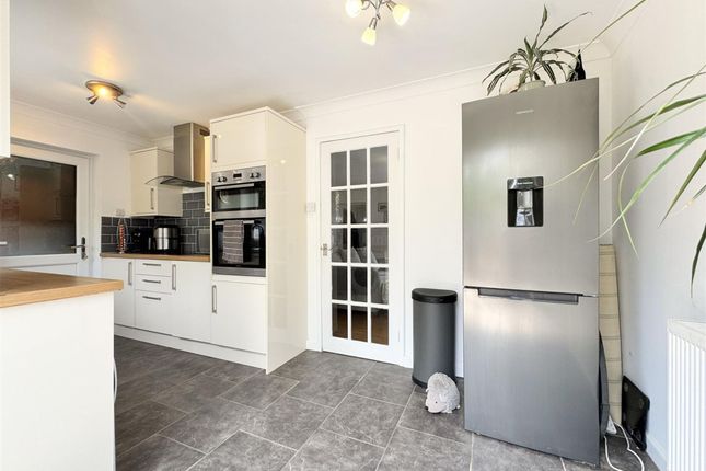 10, Penhale Gardens, St. Columb photo 4