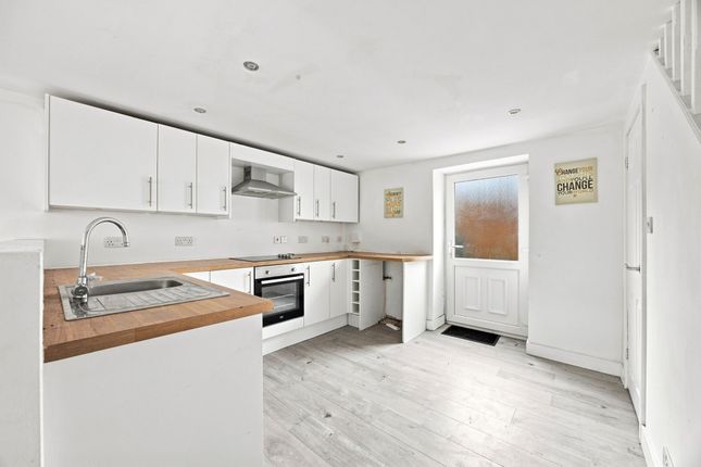 240 Bacup Road, Rossendale photo 2