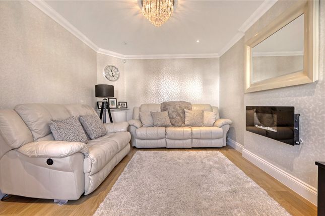 36, Cromwell Road, Brentwood photo 3