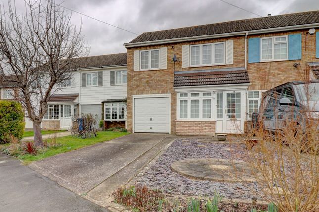 Thumbnail Terraced house for sale in Elmdale Gardens, Princes Risborough