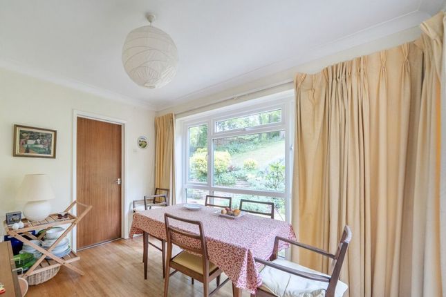 7, Woodhyrst Gardens, Kenley photo 4