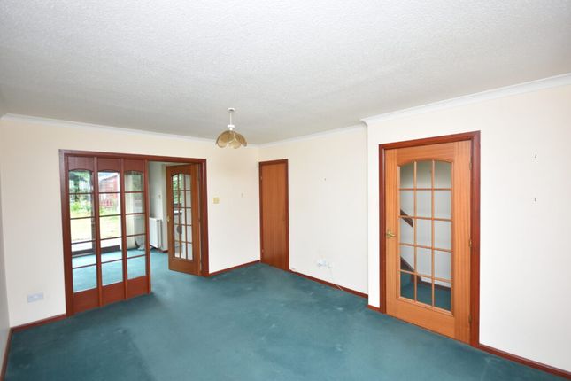 54, Craigvale Crescent, Airdrie photo 3