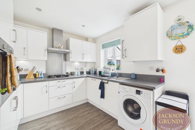 3, Harebell Road, Northampton photo 3