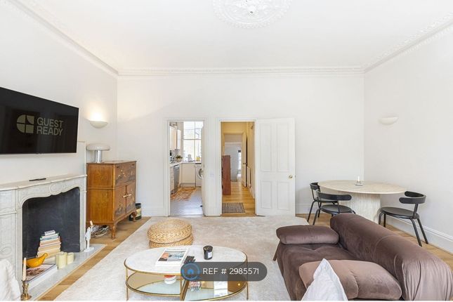 First Floor Flat, London photo 5