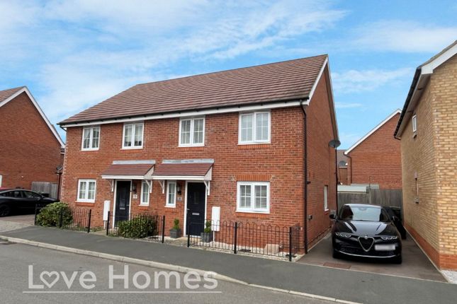 4-bed house on 8 Shackleton Gardens, Flitwick, Bedfordshire, £425,000
