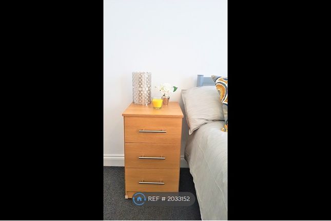 Room to rent in Barnhill Rd, Wembley