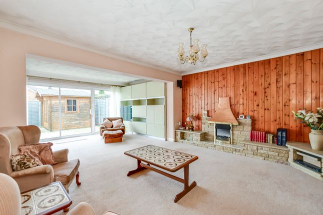 5, Ashridge Drive, St. Albans photo 3