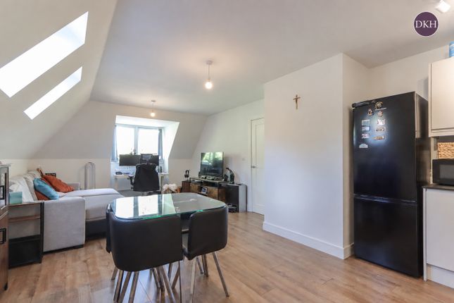 Flat 8, 30, The Avenue, Hertfordshire photo 4
