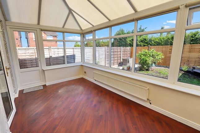 81 Mode Hill Lane, Manchester photo 5