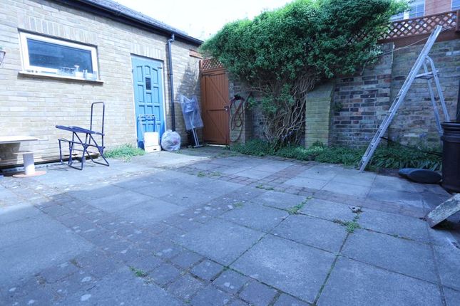Hargrave Road ( Room 4), London photo 2