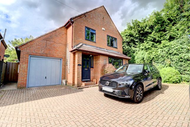 Thumbnail Detached house for sale in Sunny Bank, Widmer End, High Wycombe, Buckinghamshire