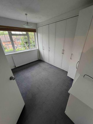 5 Bed Detached House To Let In Enfield